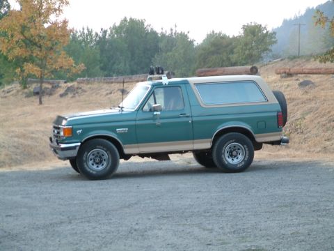 1990 Ford Bronco photo