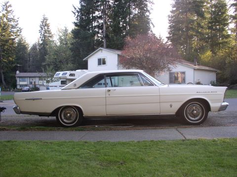 1965 Ford Galaxie photo