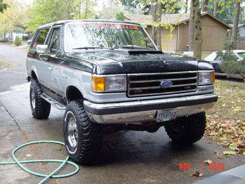 1989 Ford Bronco - Recent pic...