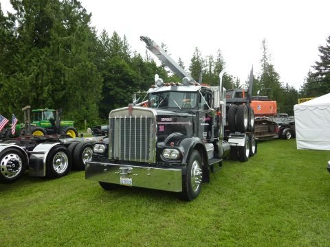 1959 Kenworth W900A “CC925”