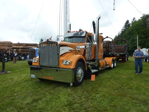1959 Kenworth W900A “CC925”