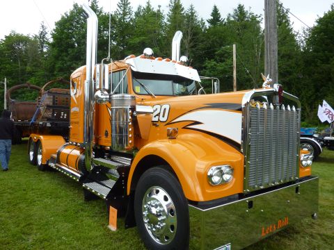 1959 Kenworth W900A “CC925”