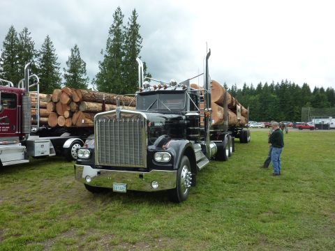 1959 Kenworth W900A “CC925”