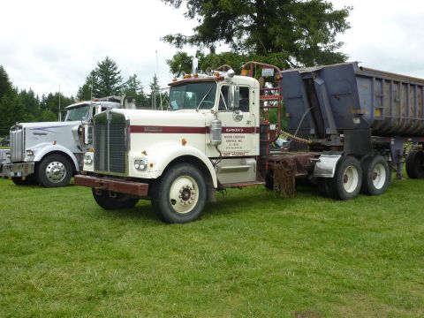 1959 Kenworth W900A “CC925”