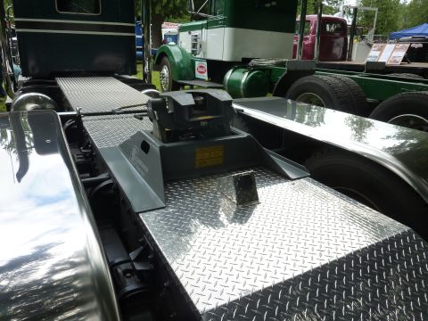 1959 Kenworth W900A “CC925”