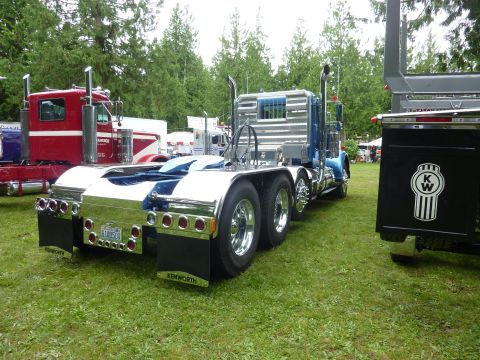 1959 Kenworth W900A “CC925”