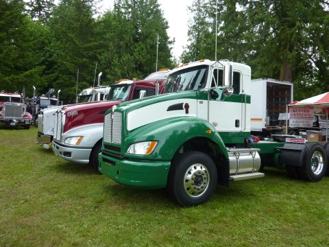 1959 Kenworth W900A “CC925”