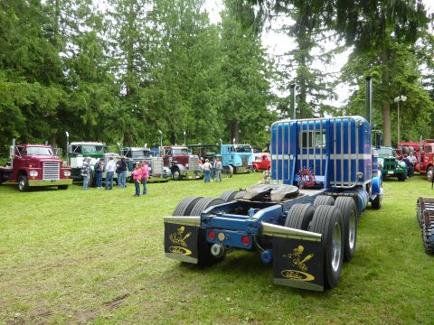 1959 Kenworth W900A “CC925”