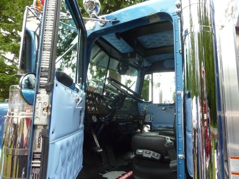 1959 Kenworth W900A “CC925”