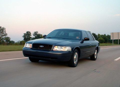 1998 Ford Crown Victoria - Cruising!!!