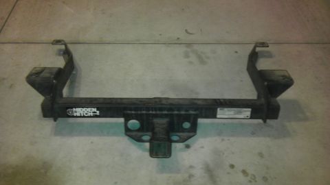 1983 Ferrari Enzo - A trailer hitch is shown, not a 1983 Ferrari Enzo.