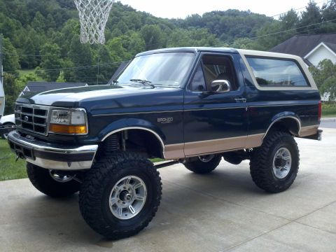 1995 Ford Bronco - Post SAS All cleaned up and ready to go.