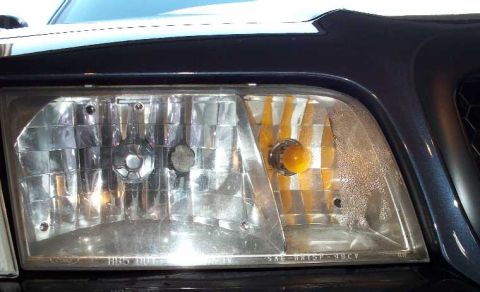 1998 Ford Crown Victoria - The old, foggy headlamps.