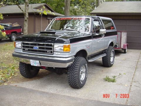1989 Ford Bronco - All loaded up, ready to go!!!