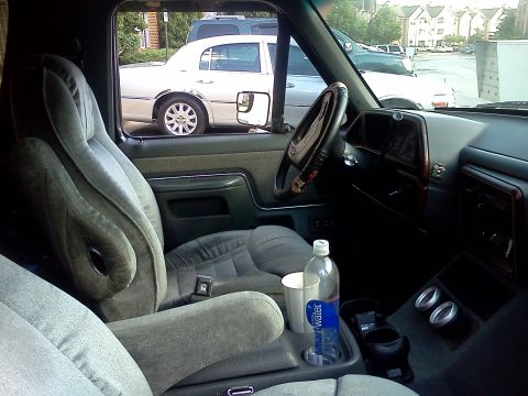 1990 Ford Bronco photo