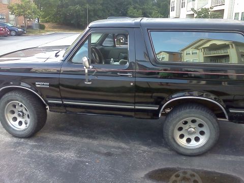1990 Ford Bronco photo