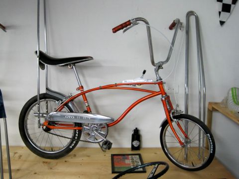 1953 Ford Mainline - This vintage bicycle does not match the registry claim of a 1953 Ford Mainline.