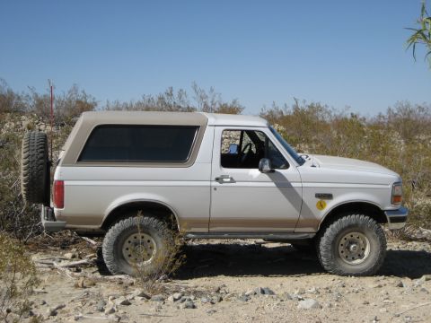 1996 Ford Bronco photo