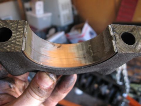 1981 Ford Bronco - Most of the bearings in the engine were golden. None had worn through, fortunately.