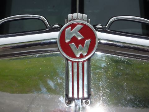 1959 Kenworth W900A “CC925”