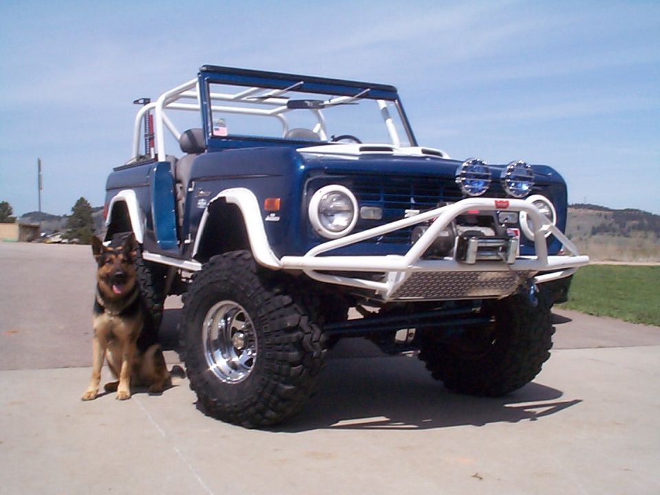 1977 Ford Bronco “OX”