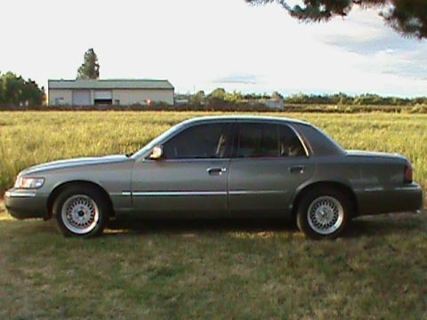1999 Mercury Grand Marquis photo