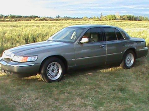 1999 Mercury Grand Marquis photo