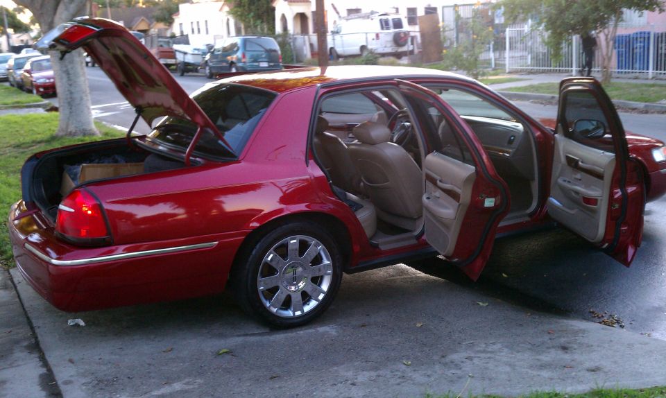 1999 Mercury Grand Marquis “belleza”