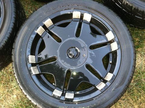 2005 Ford Explorer photo