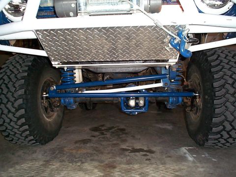 1977 Ford Bronco - new 1.5" DOM with a half inch wall, 3/4 by 3/4 hiems joints for tie rods ends. new rock knocker.