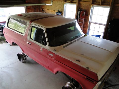 1978 Ford Bronco - This 1978 Ford Bronco is undergoing restoration work inside a garage.