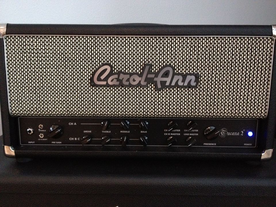Carol-Ann amplifier front panel with knobs and "Ducana 2" label