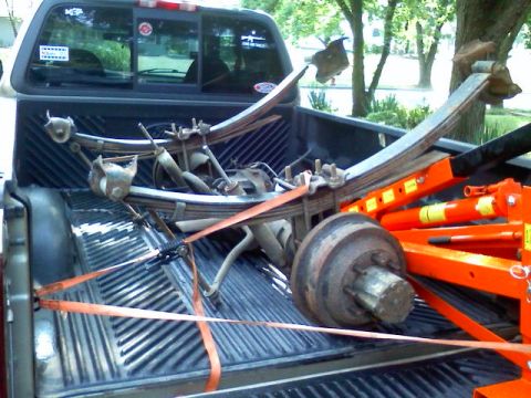 1993 Ford F-150 - The mighty 10.25 (and a harbor freight engine hoist) boy this thing is heavy need to take the leafs, sway bar and shocks off before I attem…