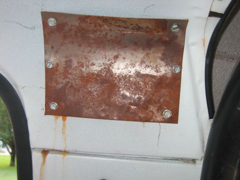 1992 Ford Bronco - passenger side access panel. this was from a previous attempt at repairing the cracks.