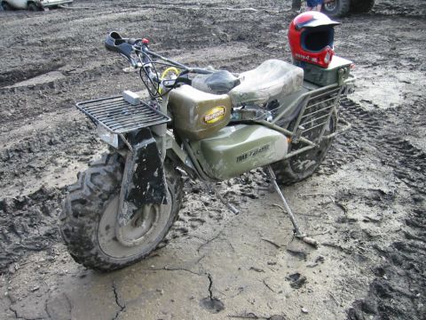 1985 Ford Bronco - 2wd bike
