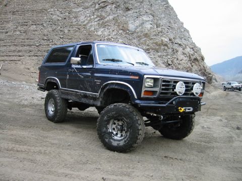 1985 Ford Bronco - poser pic
