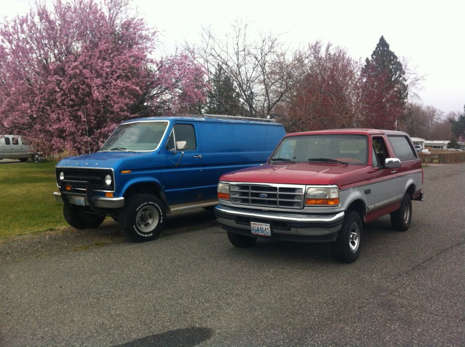 1977 Ford E350 “Quadravan”
