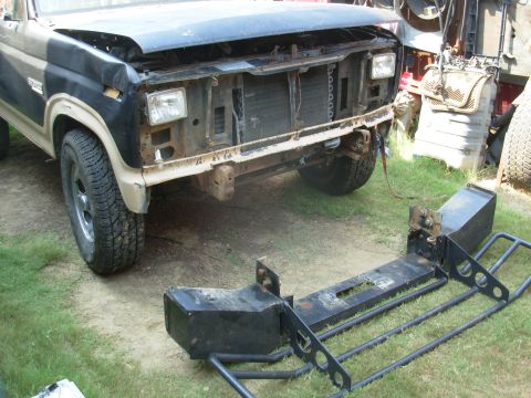 1983 Ford Bronco - No need for this any more... UPDATE: It has found a new home on a friend-of-a-friend's '80-something Bronco. [url=http://www.supermotors.ne…