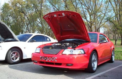 1998 Ford Crown Victoria - Love the Cobra R wheels.