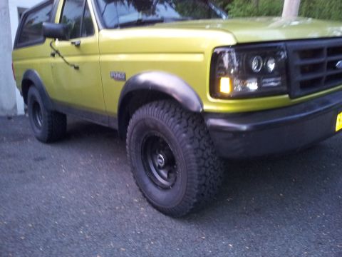1992 Ford Bronco photo