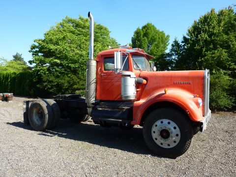 1959 Kenworth W900A “CC925”
