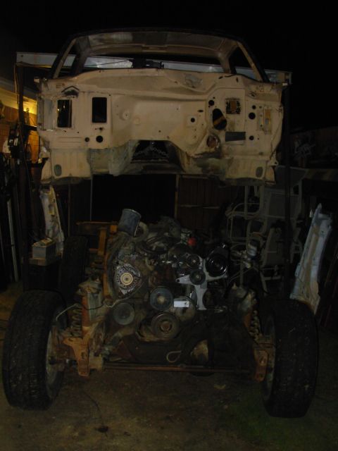 1983 Ford Bronco - Up, up, & away! I've gotten all my money's worth out of this '82 tub & '83 frame (plus several more). But the '95 engine, '78 trans, '84 t-…