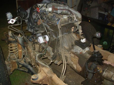 1983 Ford Bronco - Engine and chassis components are visible, with a "SUPERMOTORS.NET" watermark.