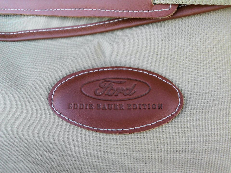 Ford Eddie Bauer Garment Bag
