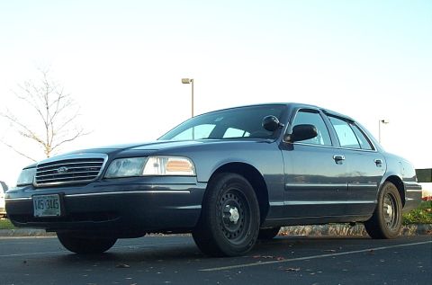 1991 Ford LTD Crown Victoria - This Ford Crown Victoria Police Interceptor has a distinctive grille and body style.
