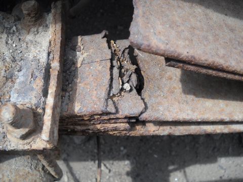 1954 Ford F-100 - 7-17-2012: I think I found the reason the guy sold this truck. Here's what's left of the driver side rear spring pack.