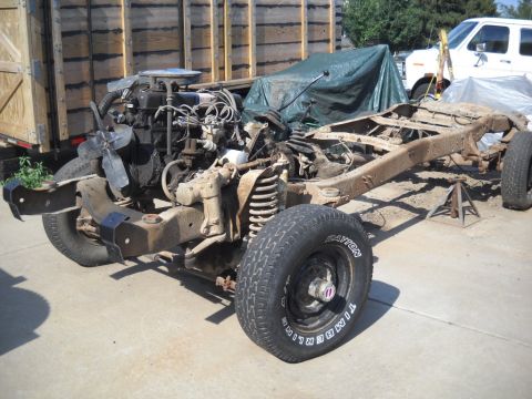 1954 Ford F-100 - 7-17-2012: Well it only took a year but I finally got the body off the 78 F150. I'm going to go pick up the 54 parts truck out of storage n…
