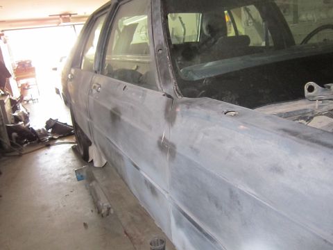 1991 Ford LTD Crown Victoria - This 1990 Ford Crown Victoria is undergoing bodywork in a garage.