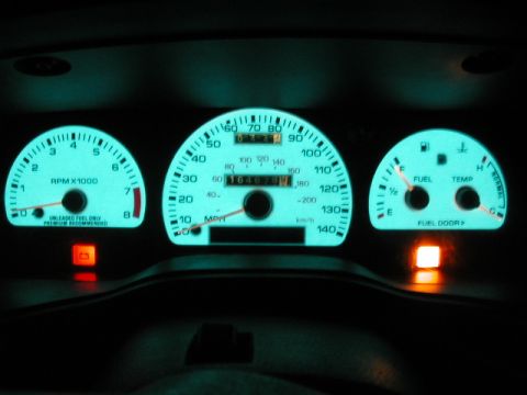 1993 Ford Taurus - green instrument cluster