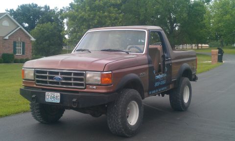 1987 Ford Bronco - Before 2